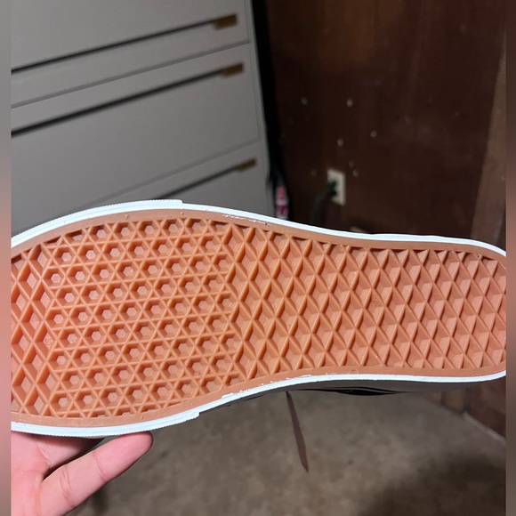 Men Vans Black 9.5 NEW - Picture 4 of 9